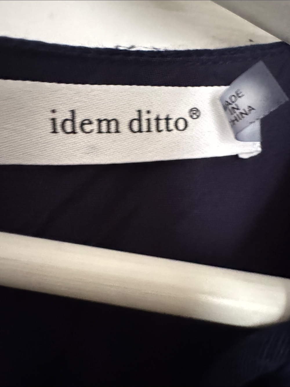 Idem ditto - Picture 2 of 3
